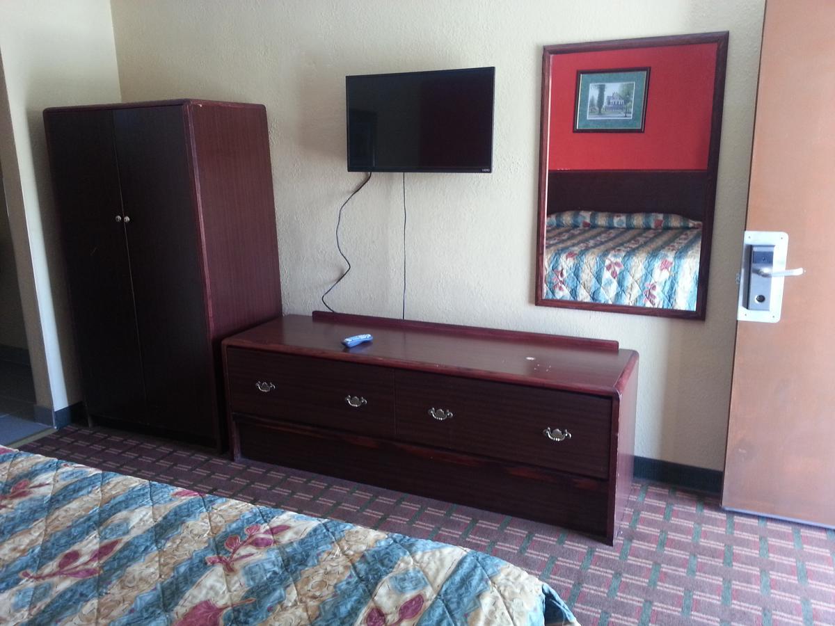 هازلتون Mount Laurel Motel المظهر الخارجي الصورة
